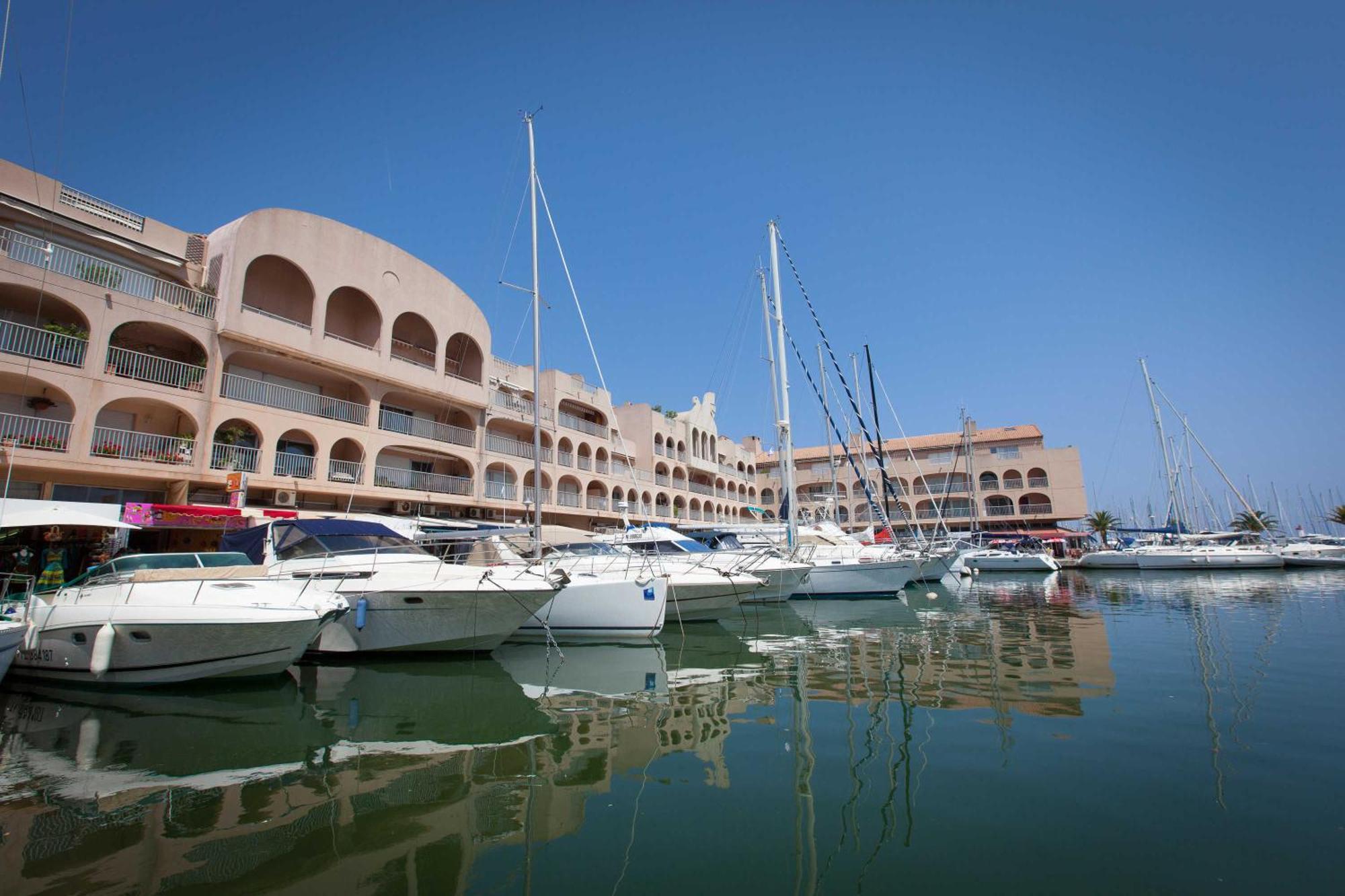 Ferienwohnung Port De Hyeres L'Etoile Marine Exterior foto